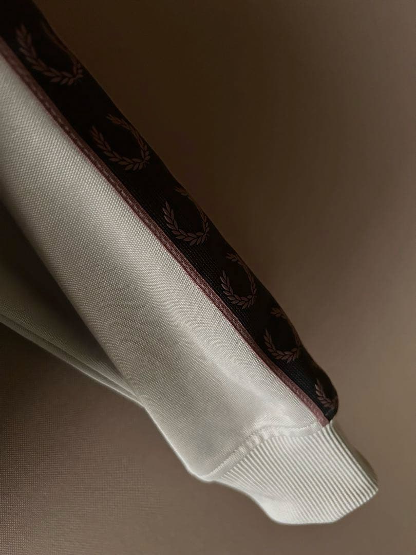 トップス FRED PERRY / Contrast Tape Track JKT