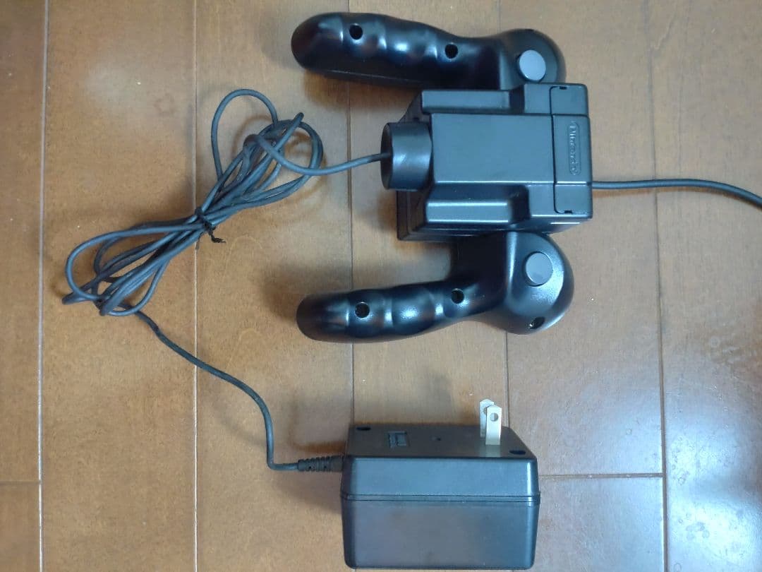 動作確認済 バーチャルボーイ ソフト付き 箱、説明あり ACアダプタ付き