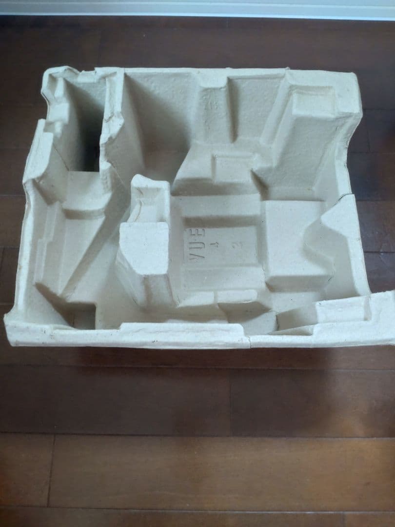 動作確認済 バーチャルボーイ ソフト付き 箱、説明あり ACアダプタ付き