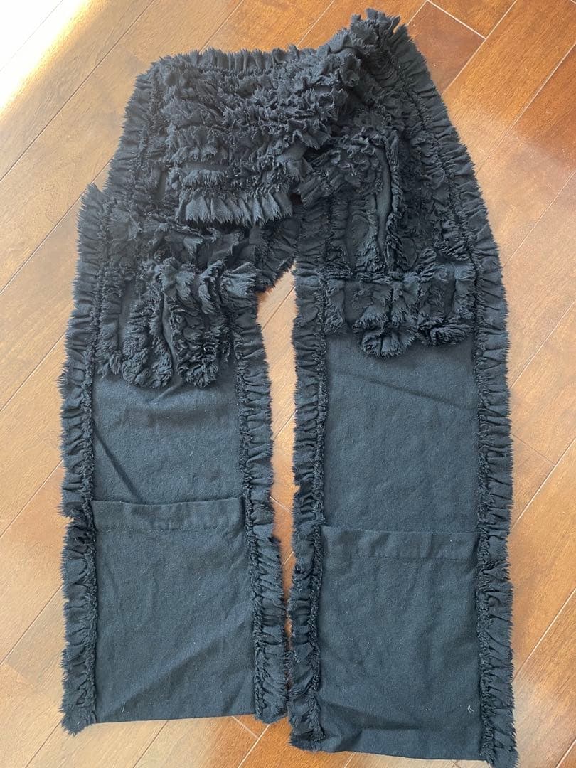 コムデギャルソン　フリルマフラー　COMME des GARCONS