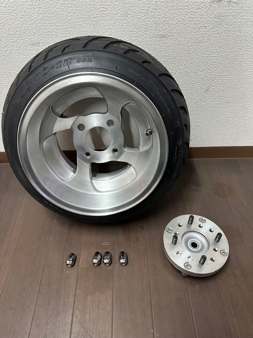 ズーマー　zoomer ホイール　12インチ　8J ハブ　リアハブ