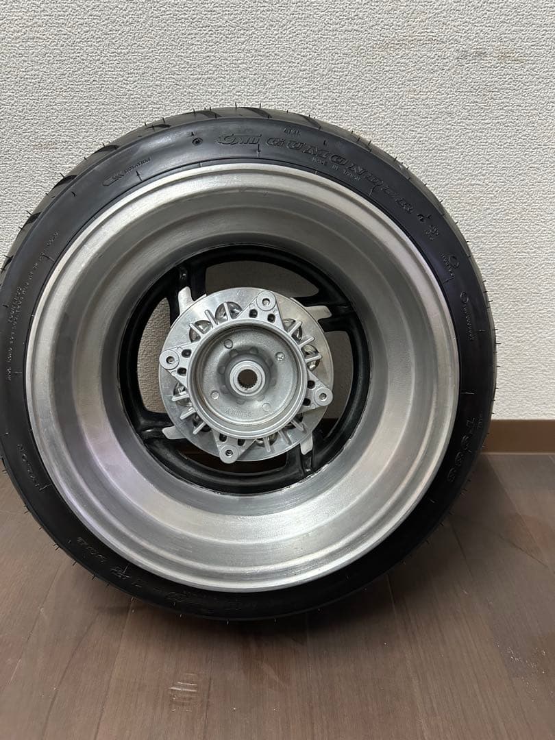 ズーマー　zoomer ホイール　12インチ　8J ハブ　リアハブ