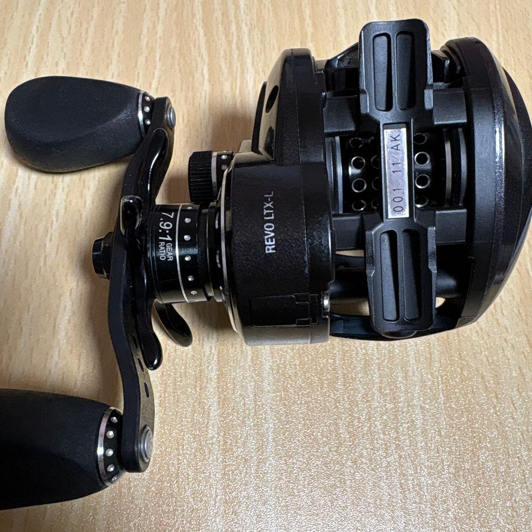アブガルシア レボ LTX 7.9:1 レフトハンドル