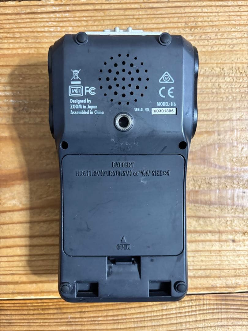ZOOM H6 ハンディレコーダー