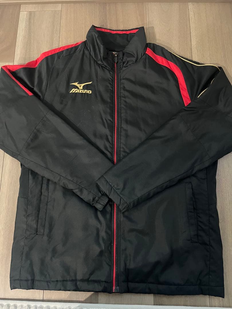 Mizuno Morelia ジャケット 黒/赤　モレリア