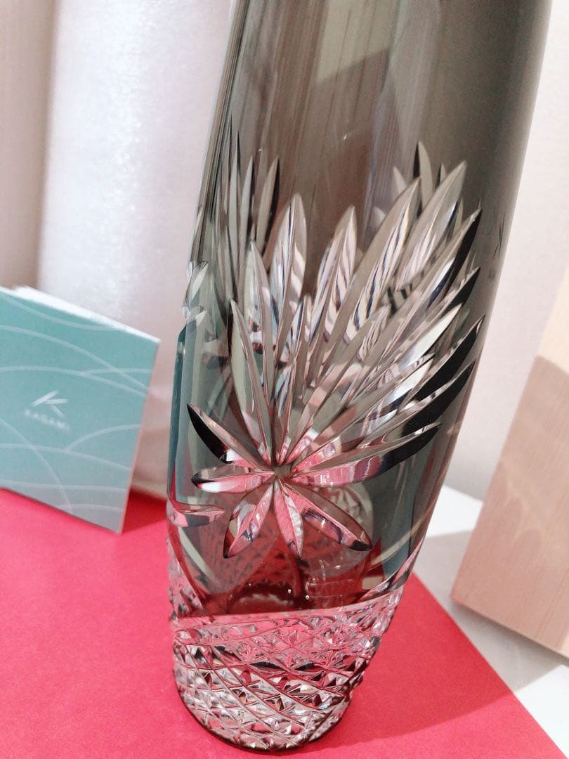 【新品未使用】KAGAMI カガミクリスタル　一輪挿 一輪挿し　花瓶　月下美人