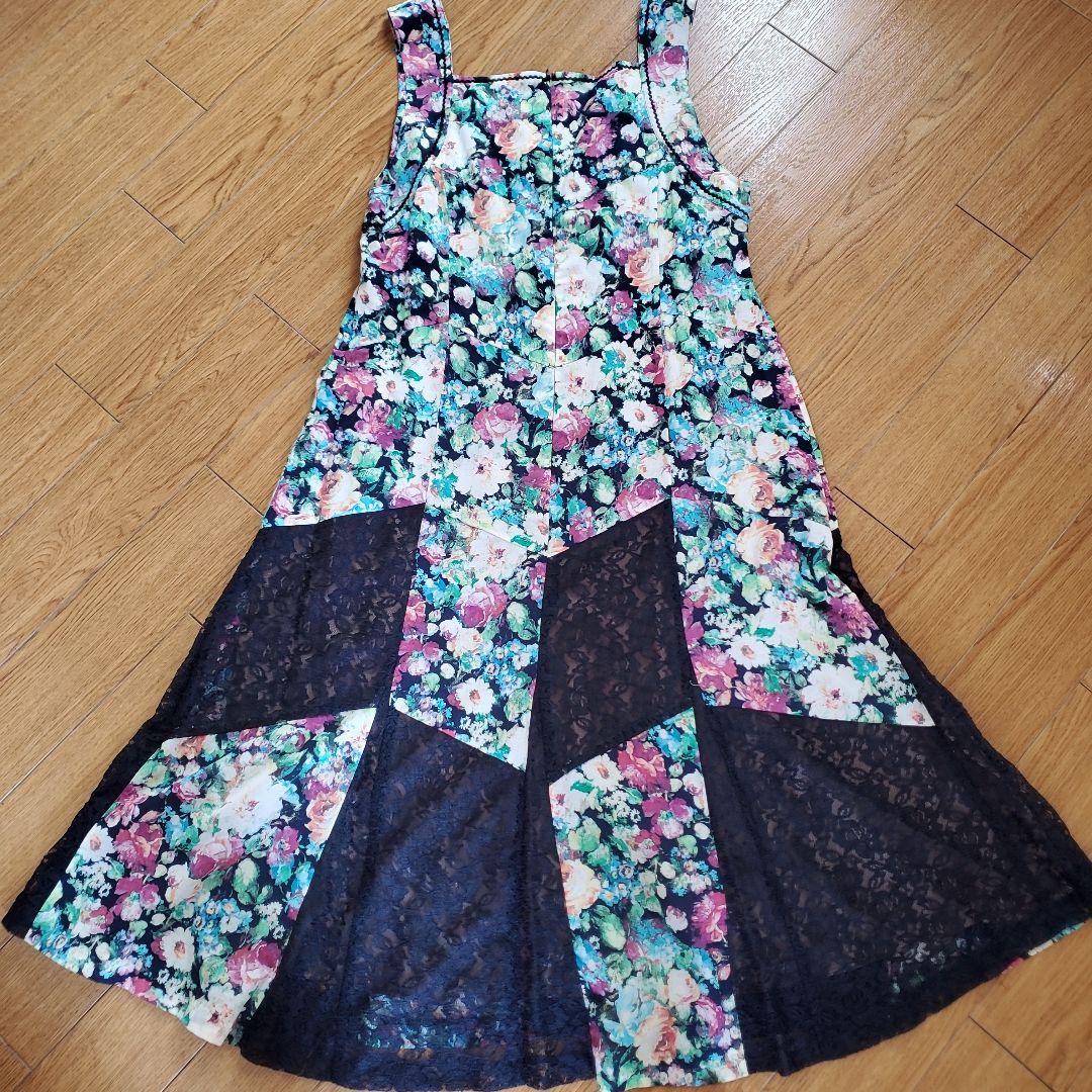 【ビードロ】限定値下中‼️フラワープリントノースリーブロングワンピース