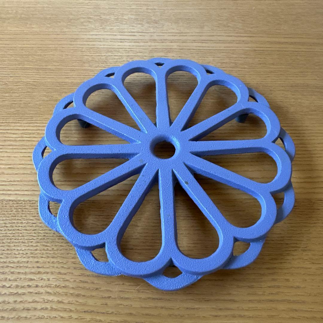 岩鋳の南部鉄器 急須 菊0.65Lラベンダーと釜敷 輪菊 艶消ラベンダーのセット