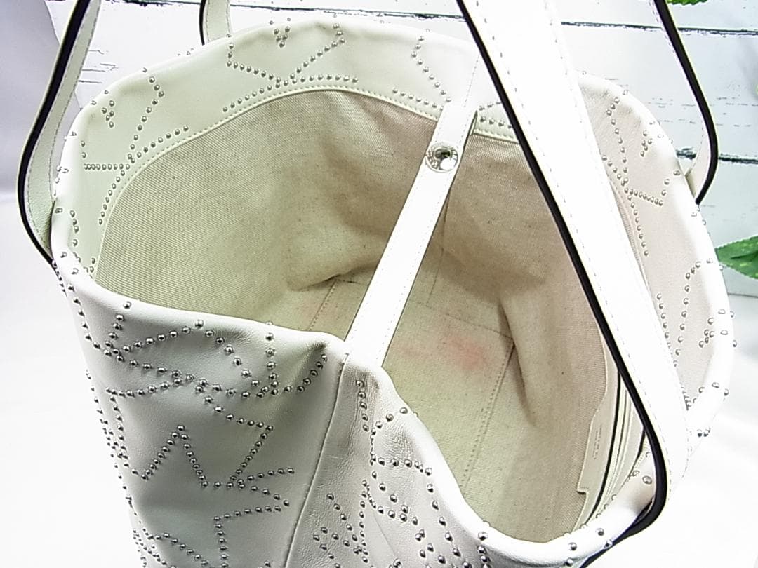 【正規品良品】Jimmy Chooジミーチュウソフィア　スタッズ トートバッグ