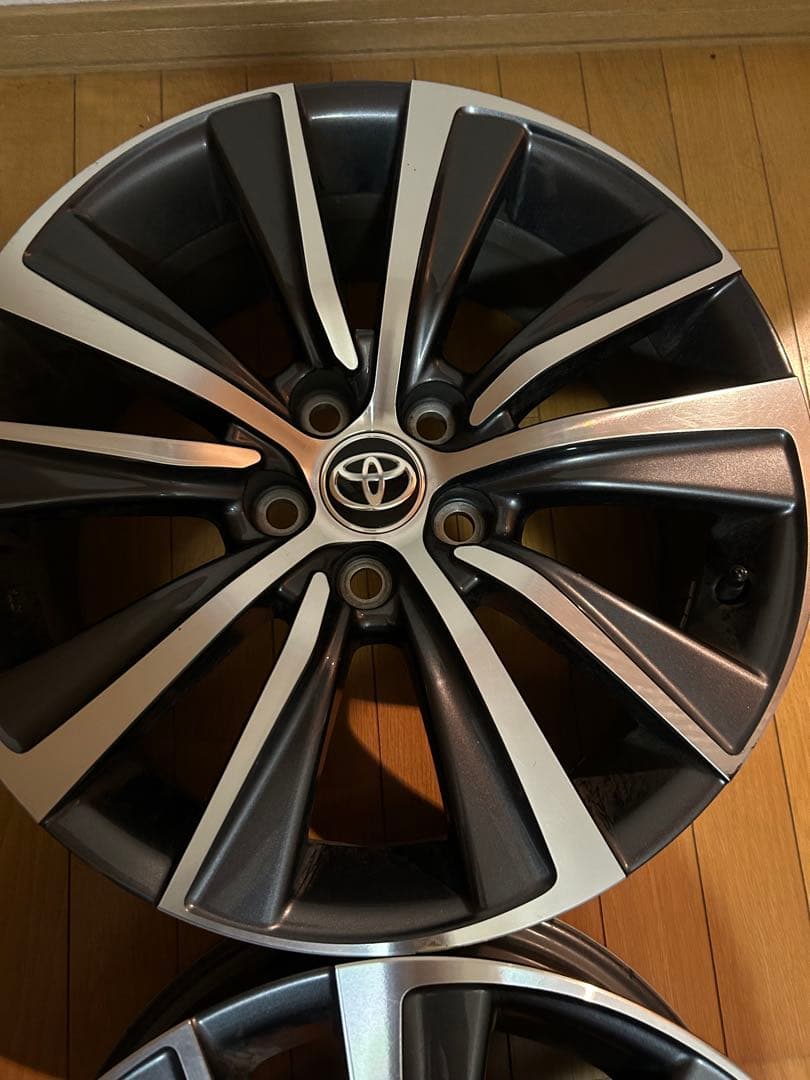 トヨタ ハリアー 80系 純正ホイール 18インチ 4本セット純正ナット付 美品