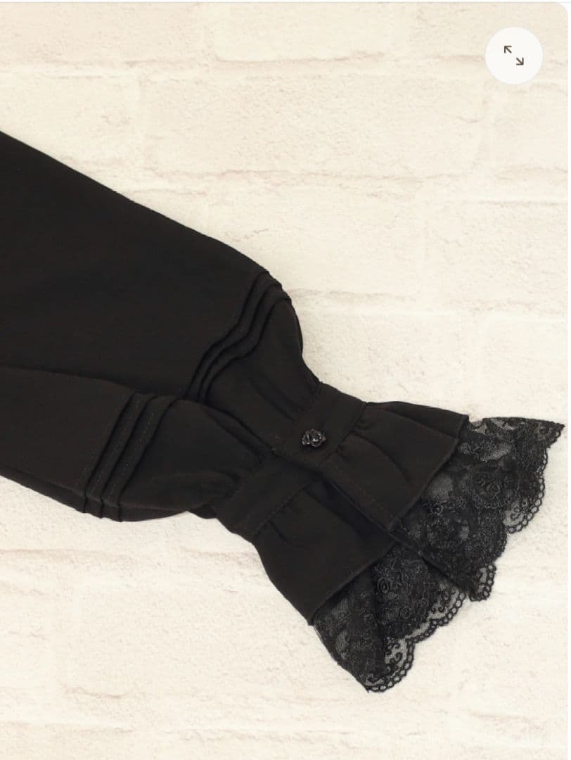 アマベル、Rosette DoIIミドルスカート＆ブラウス