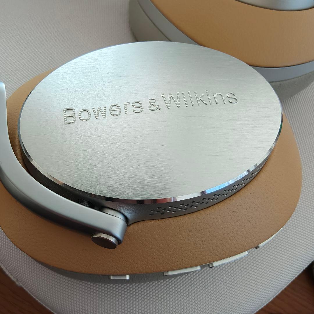 Bowers Wilkins PX8 ワイヤレスヘッドホン　タン