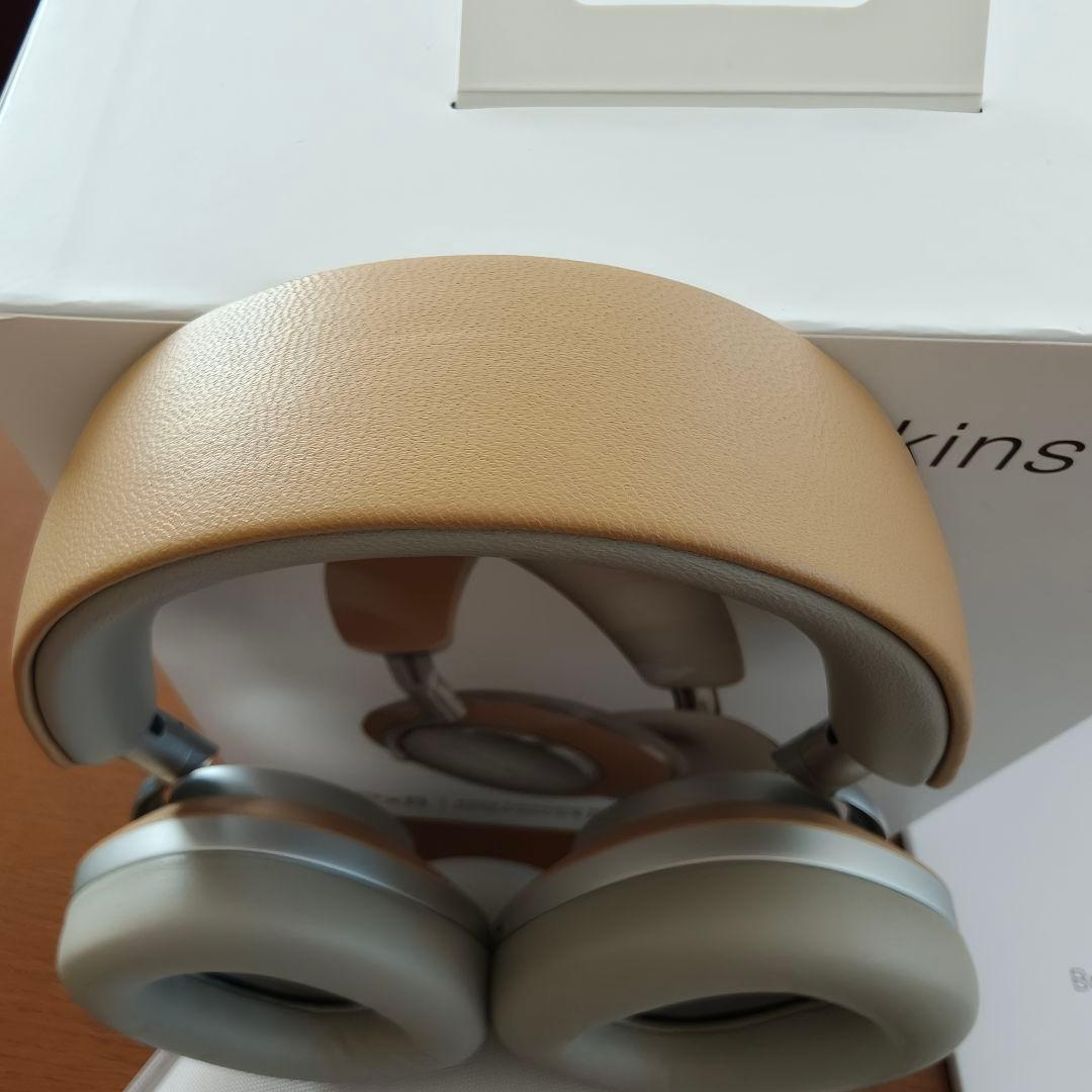 Bowers Wilkins PX8 ワイヤレスヘッドホン　タン