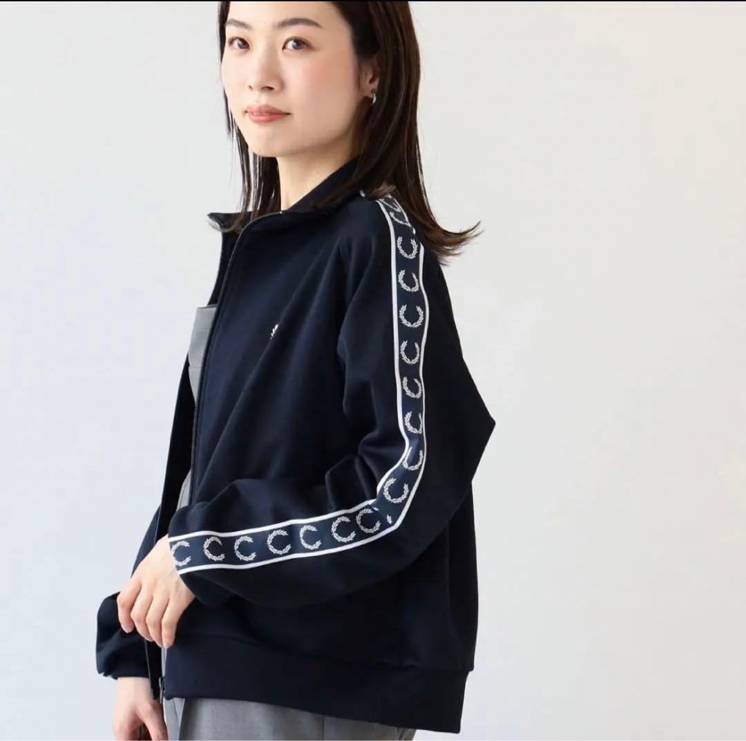 【FRED PERRY×Ray BEAMS】別注トラックジャケット　ネイビー