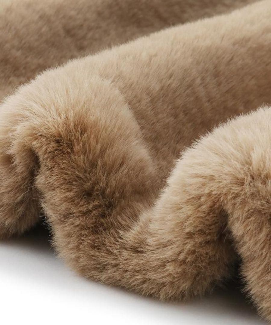 新品 JENNE ジェンヌ リッチボリュームファーケープ