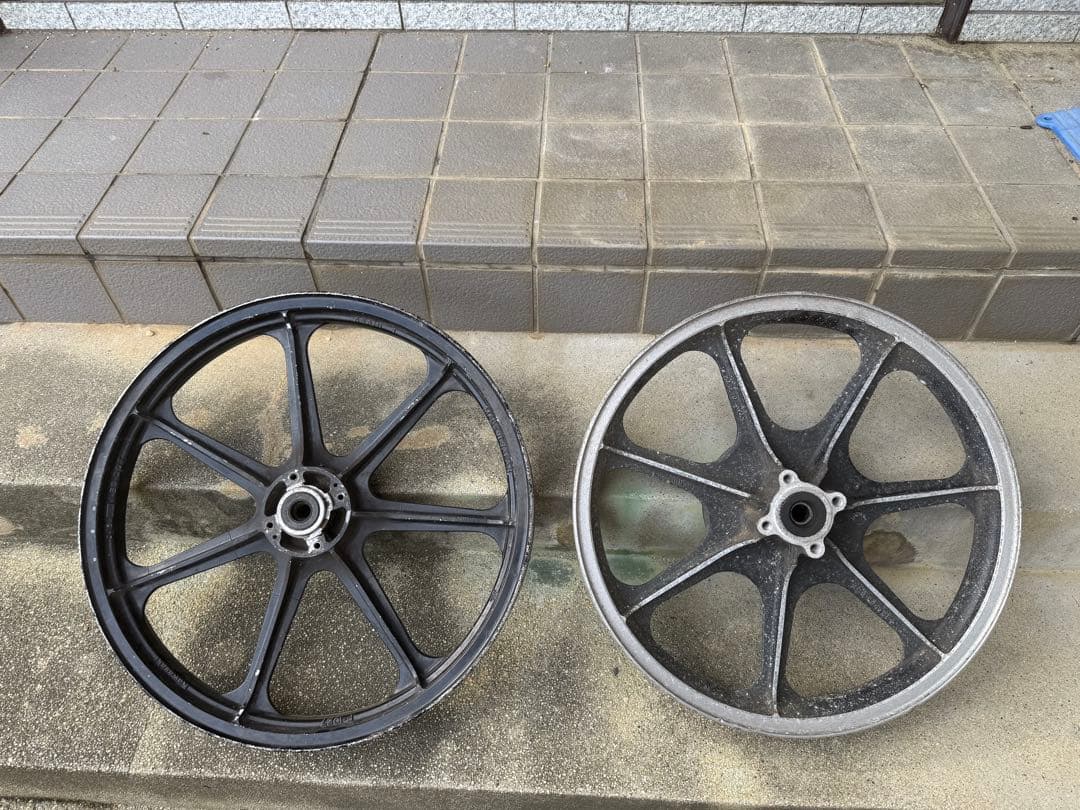 こ*ま様 z400fx 前後ホイール E1 E2 E3