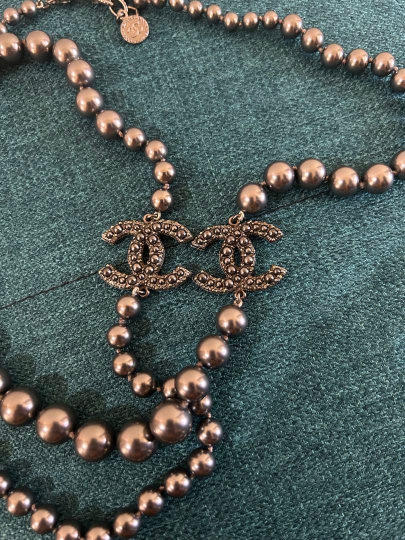 シャネル　ブラックパールネックレス