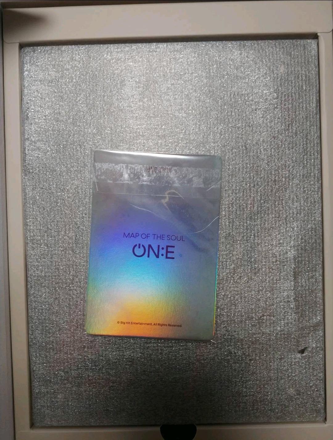 BTS　 防弾少年団  on:e アクリルポスターフレーム　トレカ