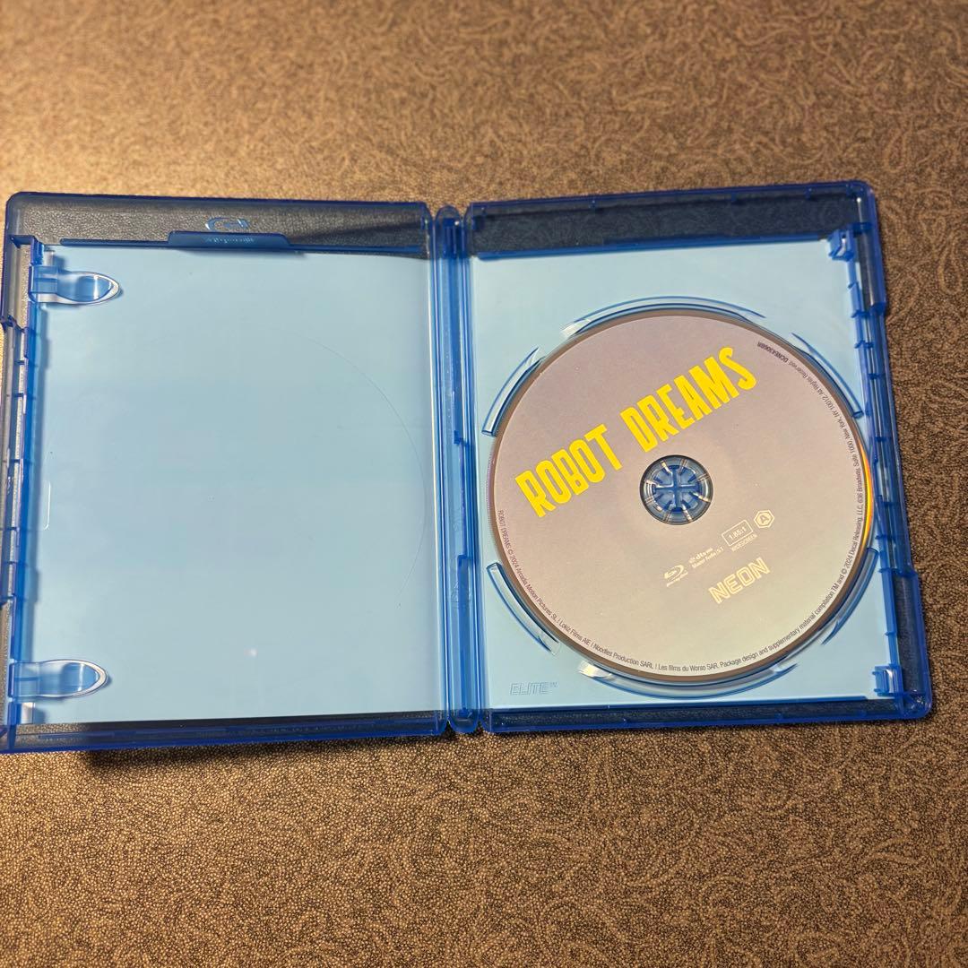 ロボット・ドリームズ　ROBOT 本、Blu-rayセット