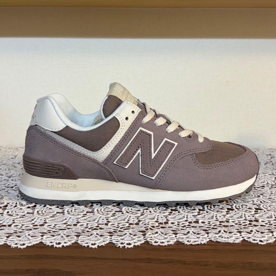 超美品 ニューバランス WL574RTS