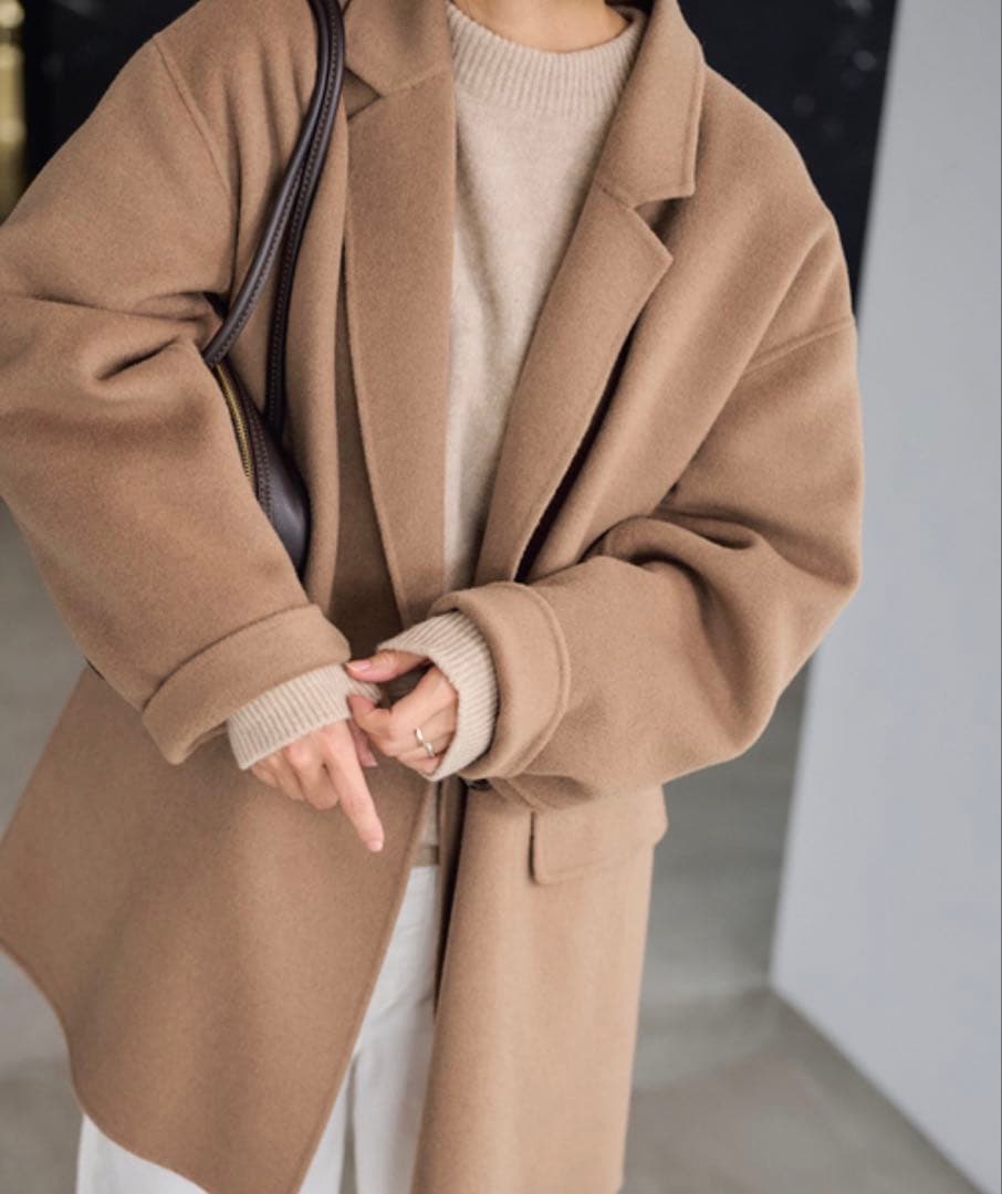 チロル【ほぼ未使用】ハミルトンリバーテーラードコート　ベージュ36