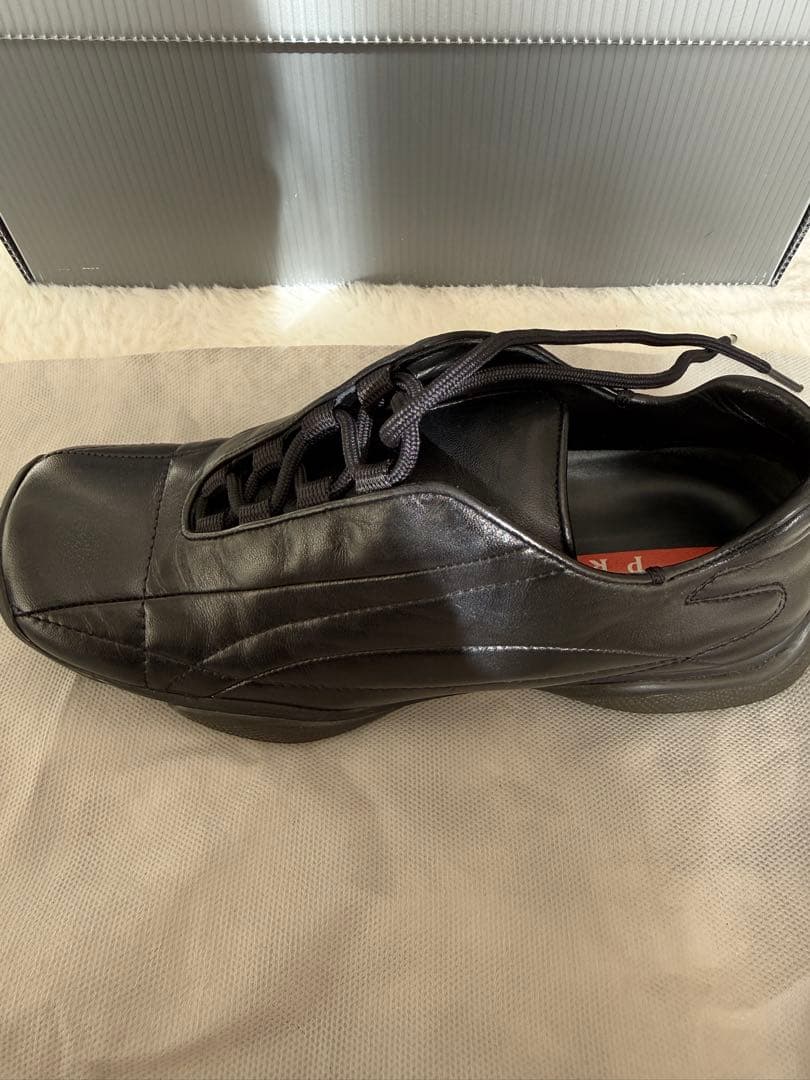 PRADA 36サイズスニーカー