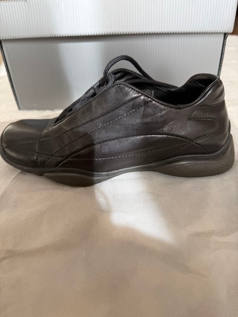 PRADA 36サイズスニーカー