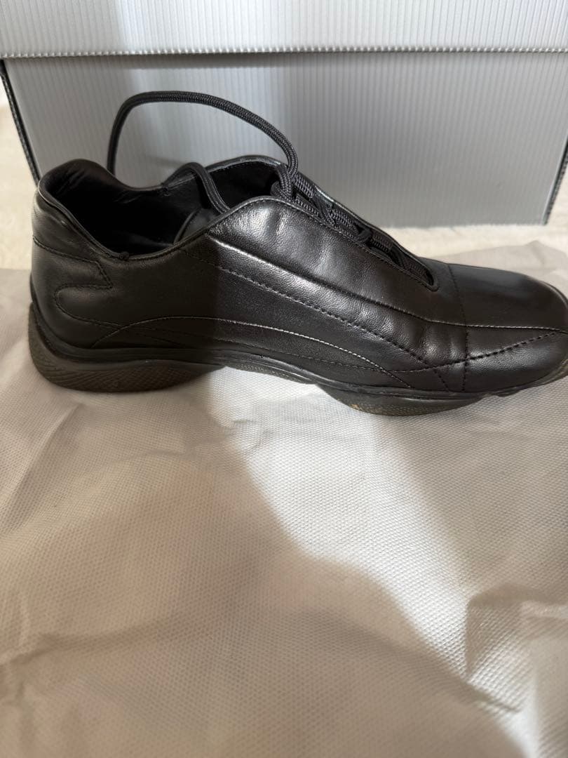 PRADA 36サイズスニーカー