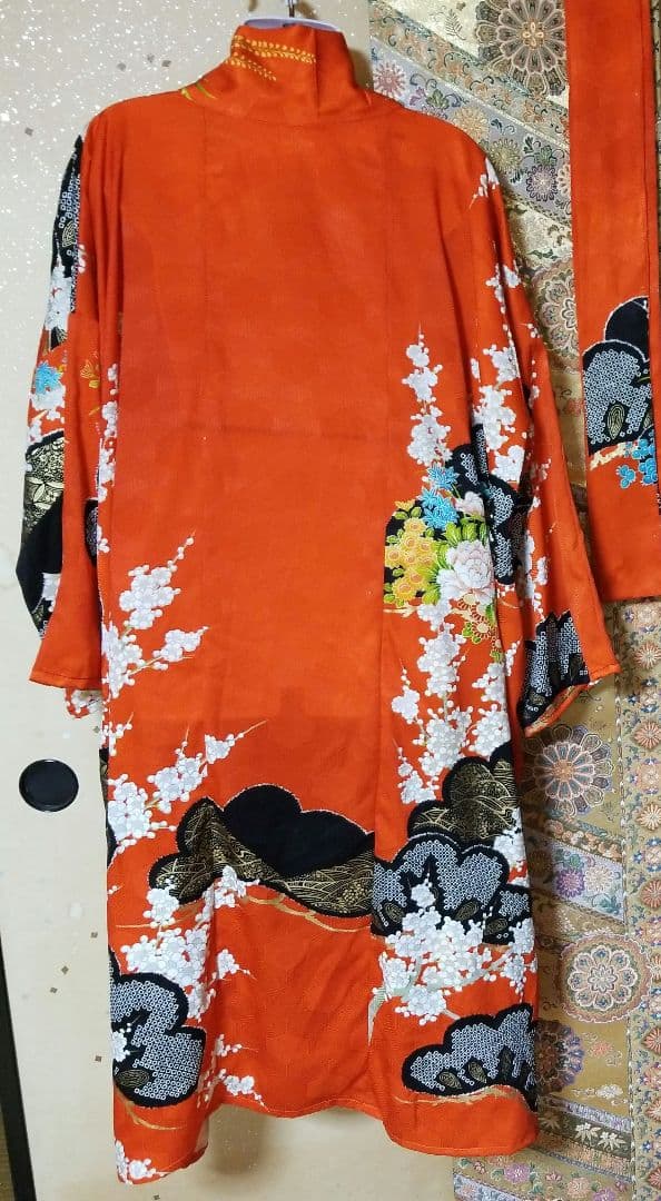 着物リメイク振袖　豪華金彩絞り華花爛漫ワンピース