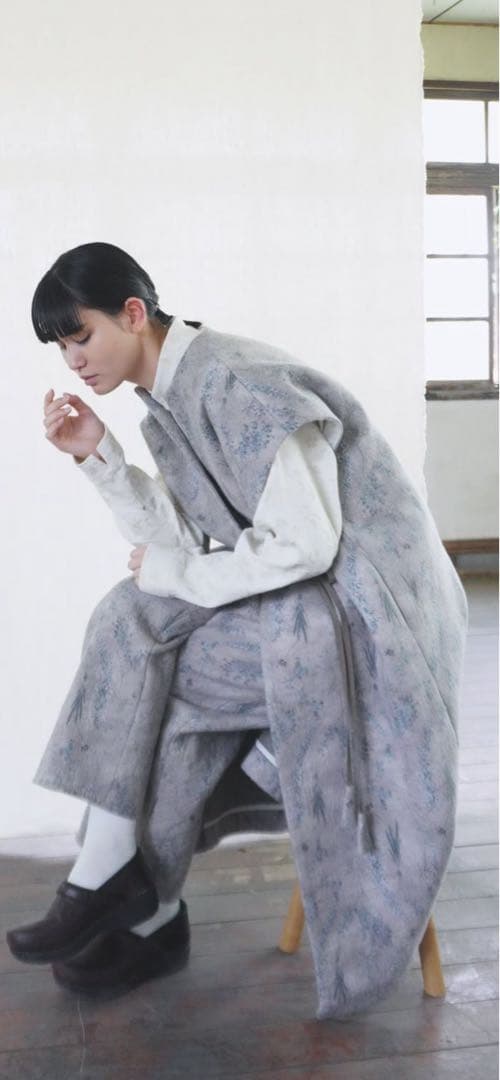 ほたんこママさん専用qiri キリ　コート　新品未使用！極美品