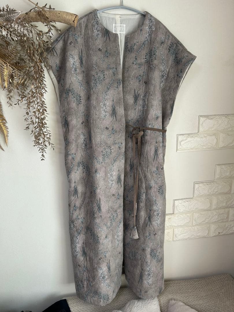 ほたんこママさん専用qiri キリ　コート　新品未使用！極美品