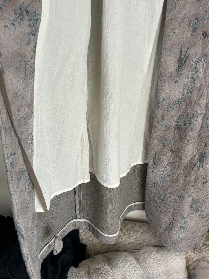 ほたんこママさん専用qiri キリ　コート　新品未使用！極美品