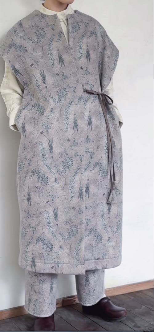 ほたんこママさん専用qiri キリ　コート　新品未使用！極美品