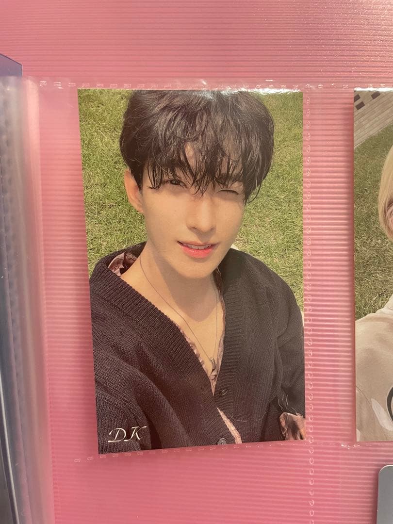 SEVENTEEN ドギョムAttacca 渋谷TSUTAYA特典ステッカー