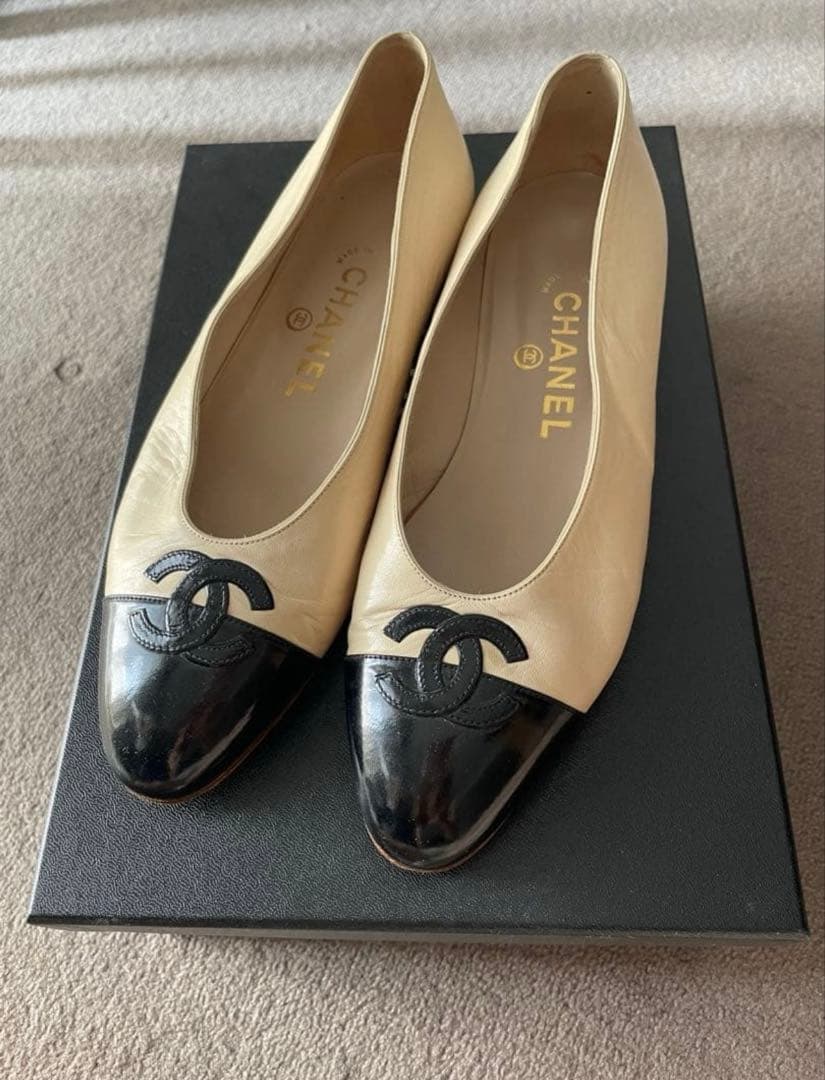 ヴィンテージ CHANEL パンプス