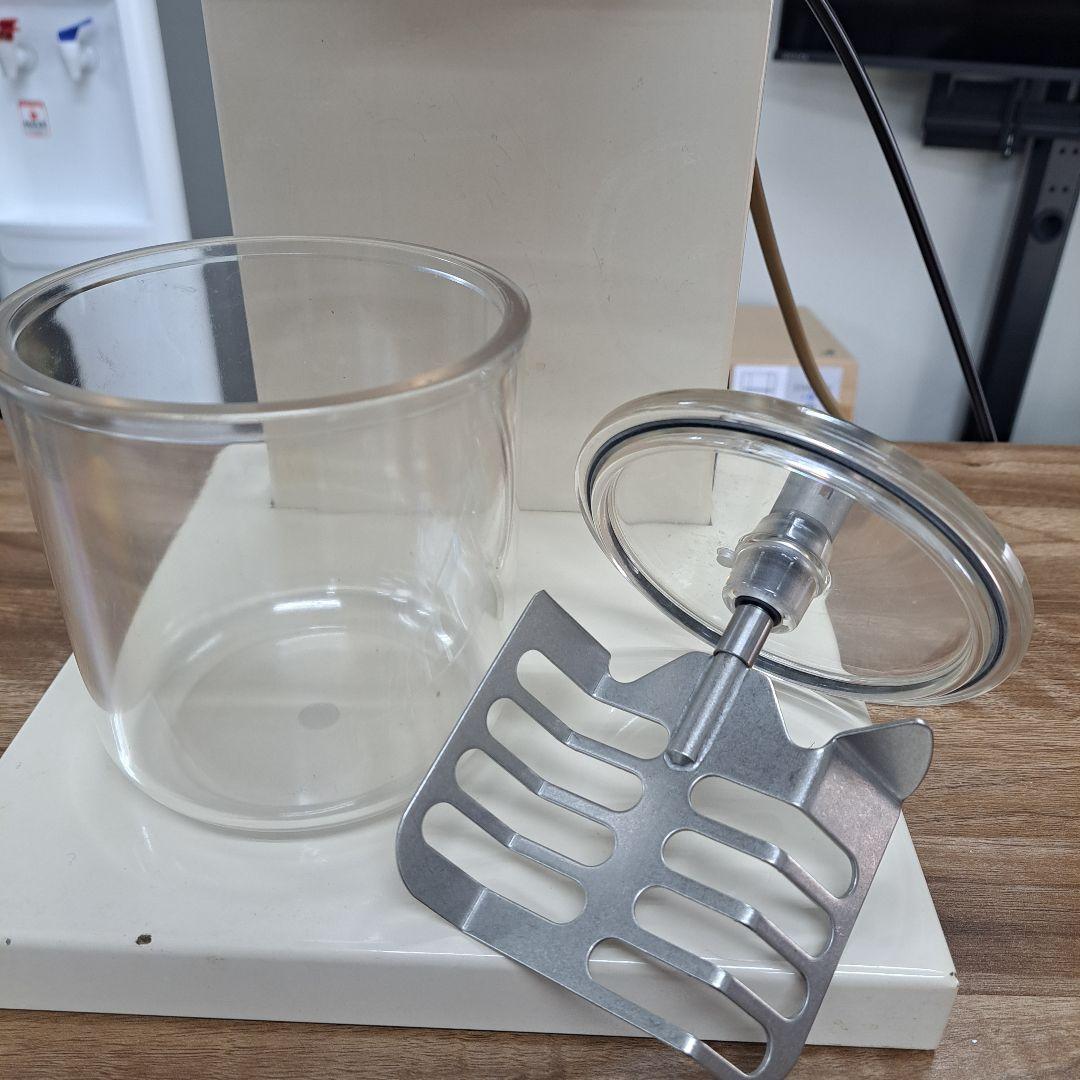 歯科技工　モリタ　バキュームミキサー　真空撹拌機　カップ付属　壁掛け可能