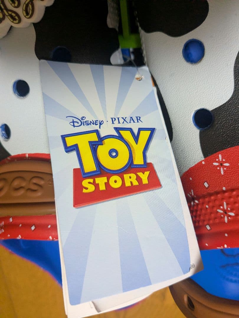 新品未使用タグ付　２6㎝　クロックス　トイストーリー ウッディ サンダル