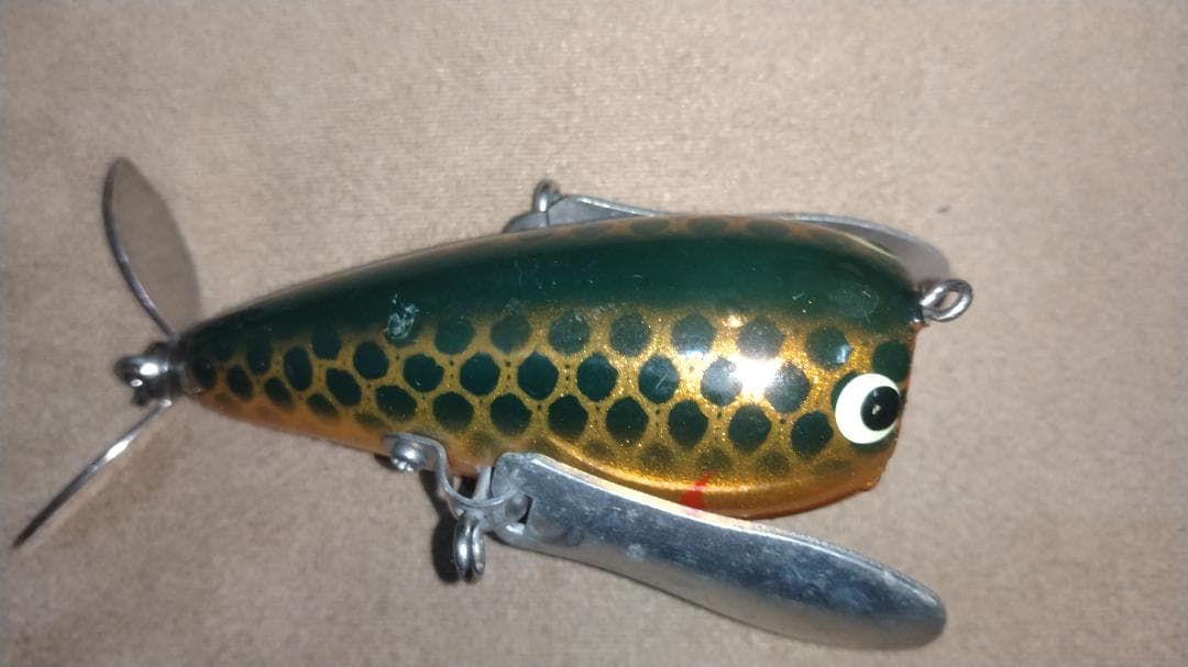 ヤマトクローラー　スキルフル　ヤマト屋　黒オレンジベリー