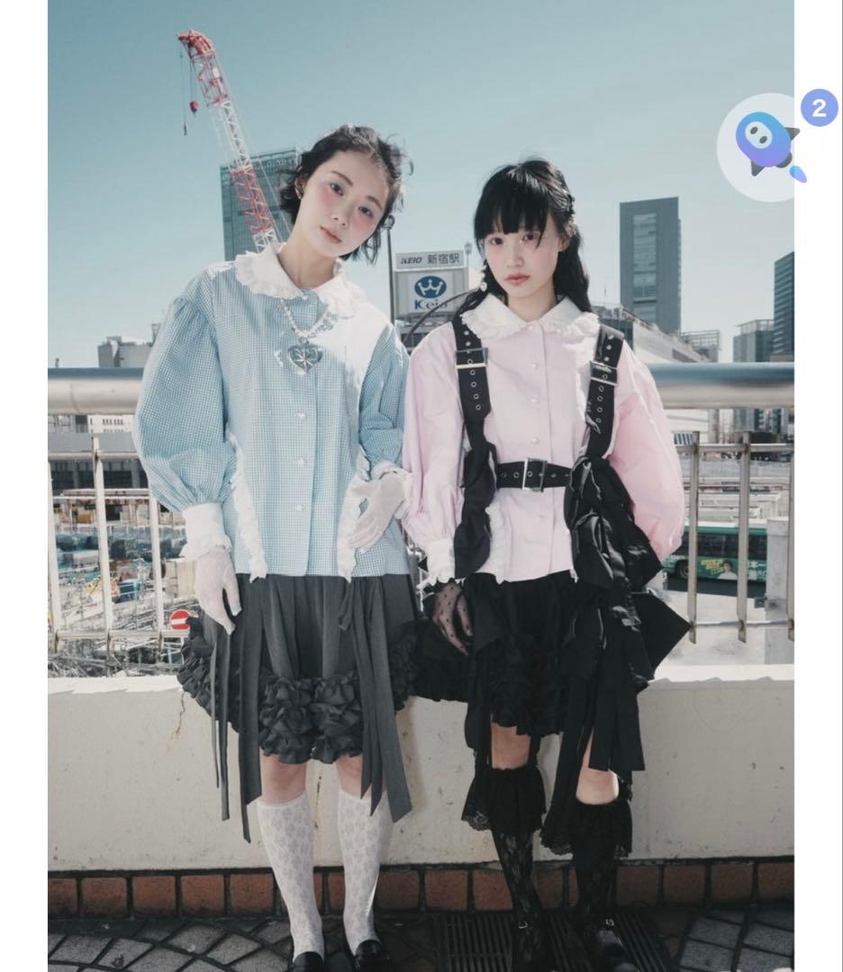 新品未使用HEIHEIヘイヘイリボンフリルショートパンツブラックスカート風