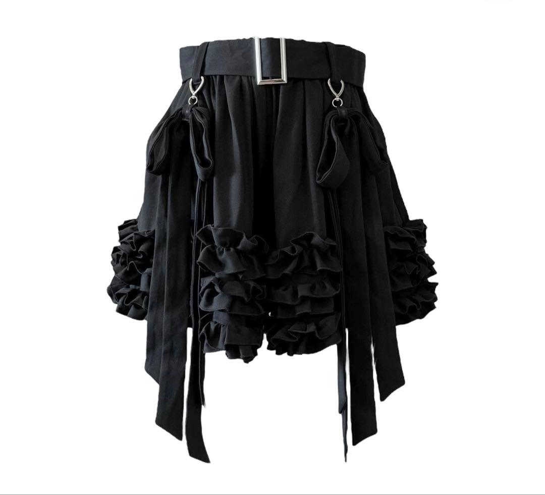 新品未使用HEIHEIヘイヘイリボンフリルショートパンツブラックスカート風