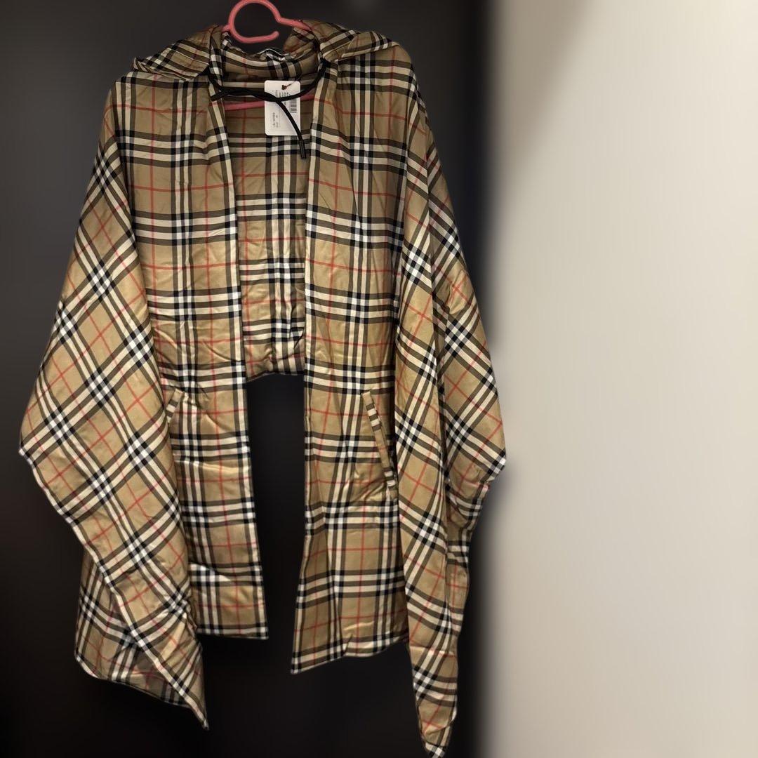 バーバリー　ケープポンチョ