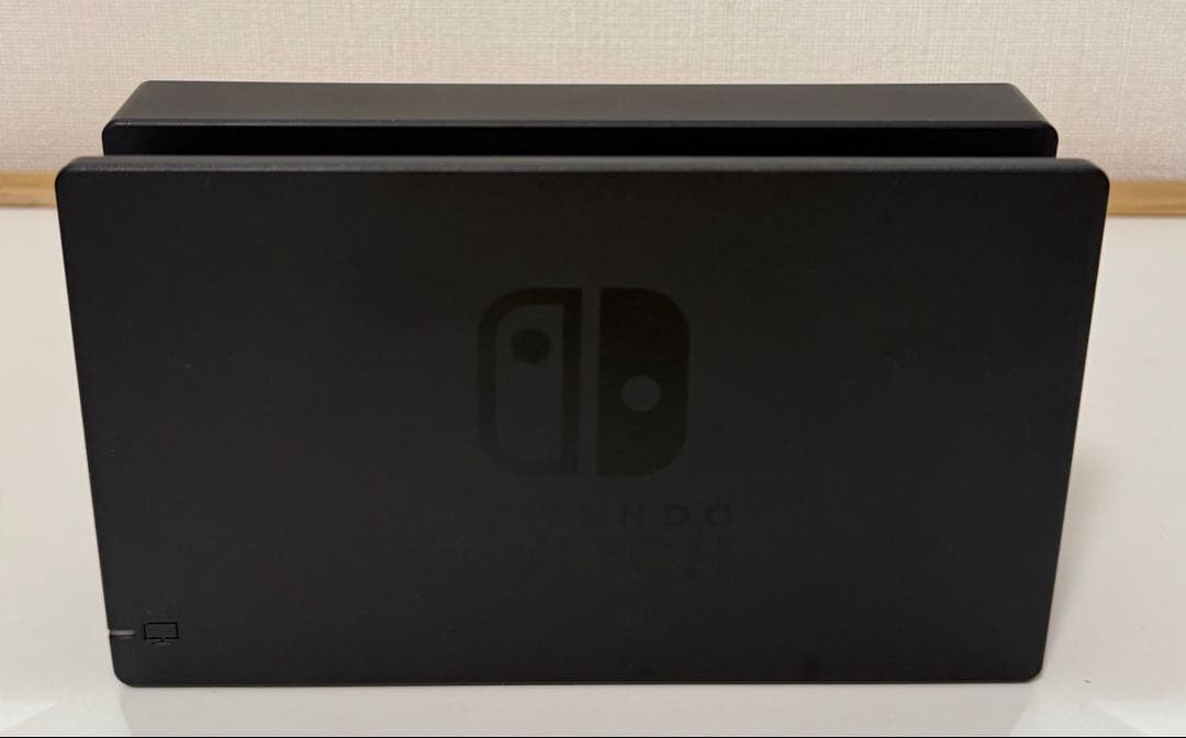 Nintendo Switch 本体 青/赤