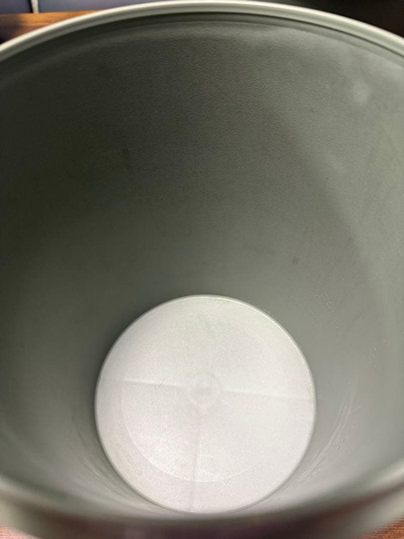 タッパーウェア　マキシデコレーター　５８００ml 同型2個セット