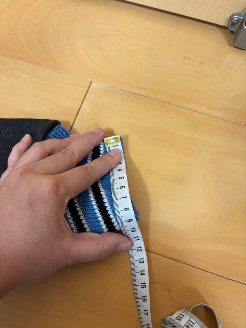 キャプテンサンタ　スタジャン