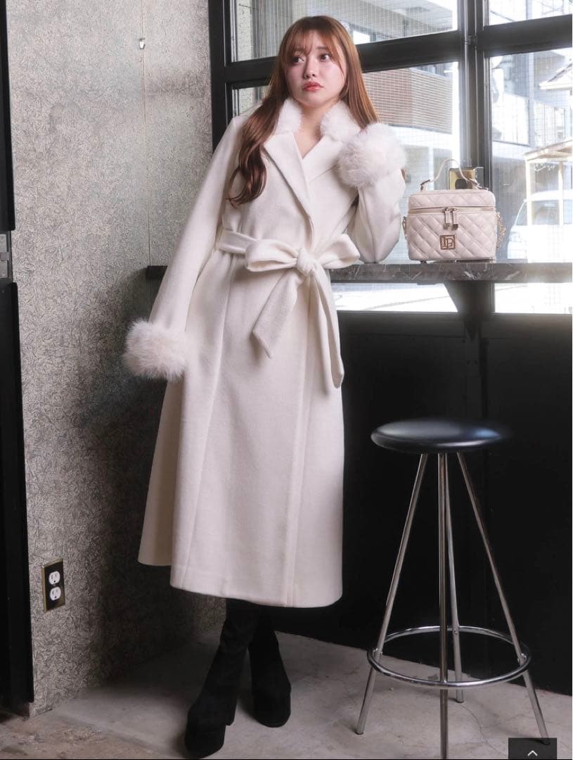 LIP SERVICE LADYライクファーカラーロングコート