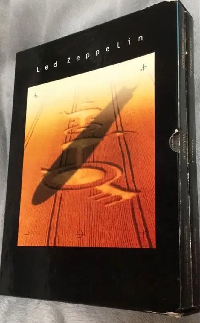 ⭕️LED ZEPPELIN 2-Volume Set 楽譜本 2巻セット函入