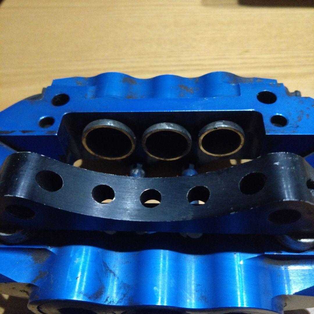 ローバーミニ用KAD 6ポッドブレーキキャリパー