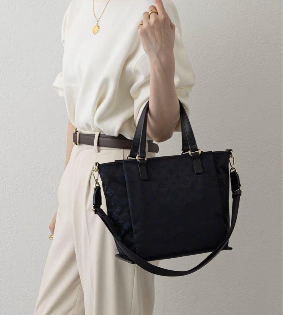 超美品ラシット 今期[B5サイズ対応］ポケット多数三層構造お仕事2wayバッグ