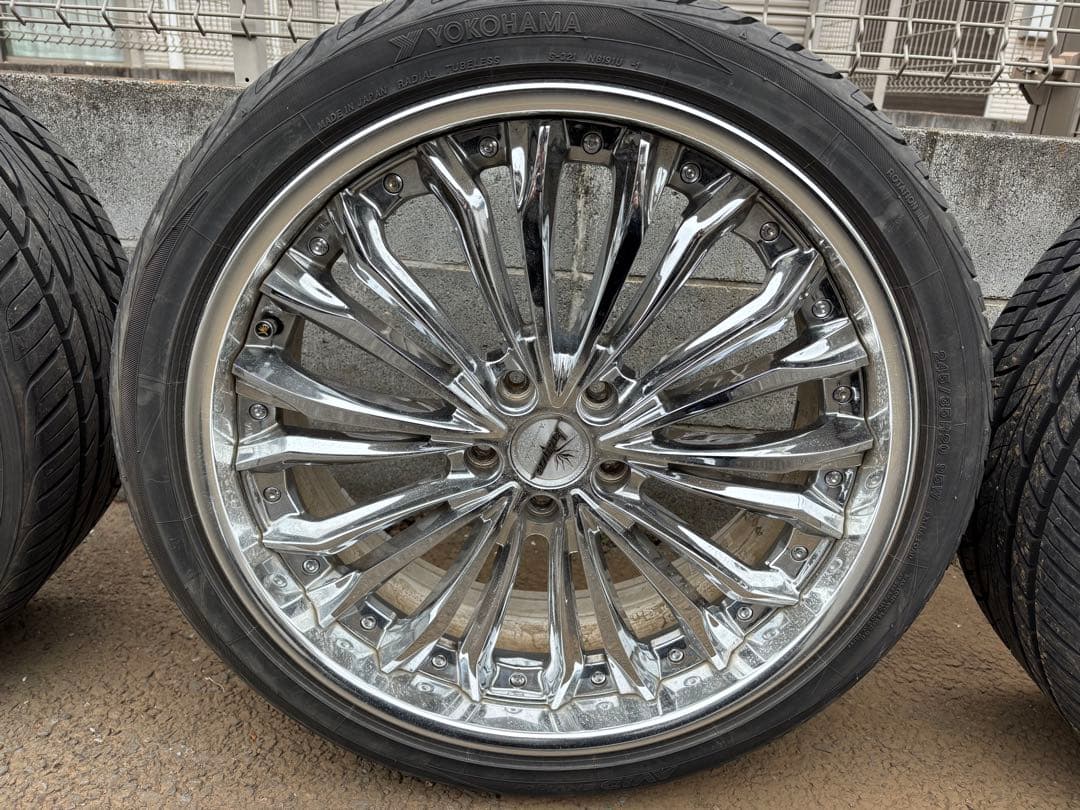 タイヤ・ホイール Bell Detail