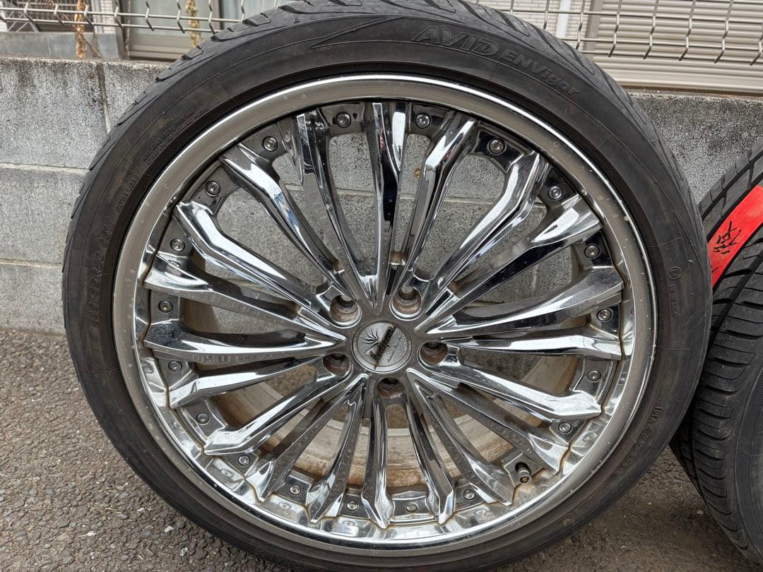 タイヤ・ホイール Bell Detail